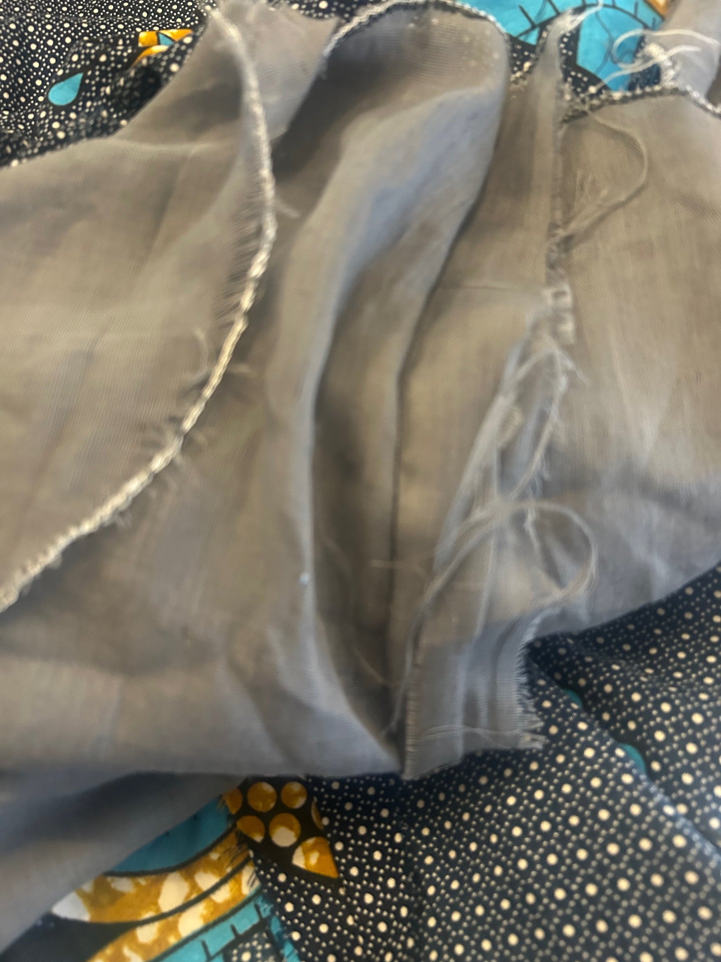 Second Hand Liebe Damenkleid Größe XXS Blau Muster Kurzarm A Linie Midi