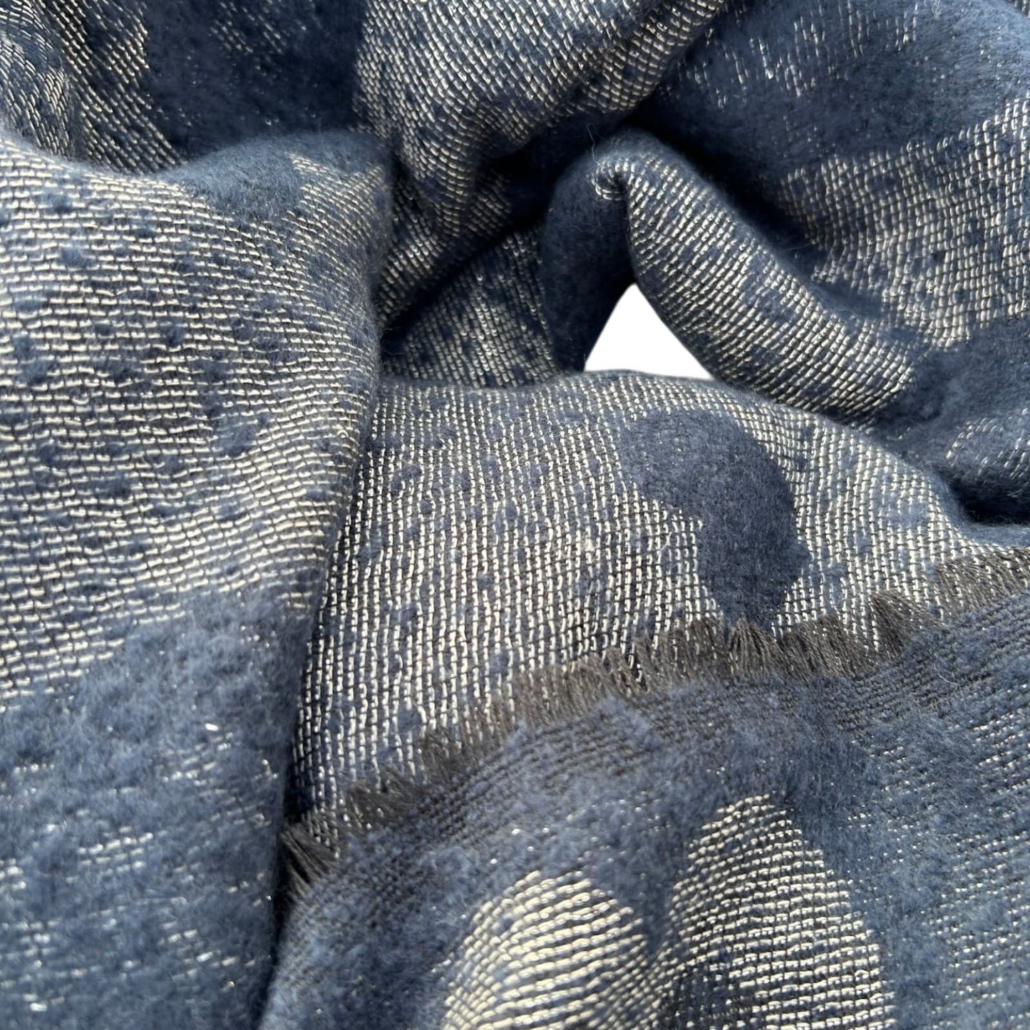 Milano Schal Tuch Blau Herzen weich groß Winter Accessoire Viskose warm kuschelig
