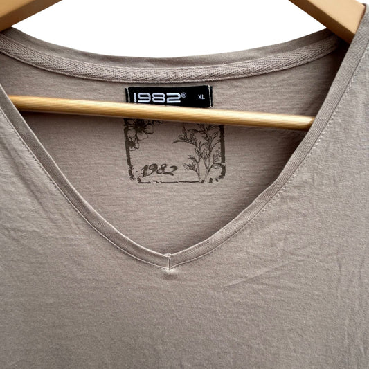 1982 Shirt Damen Gr XL Beige Baumwolle Kurzarm V-Ausschnitt Basic Casual