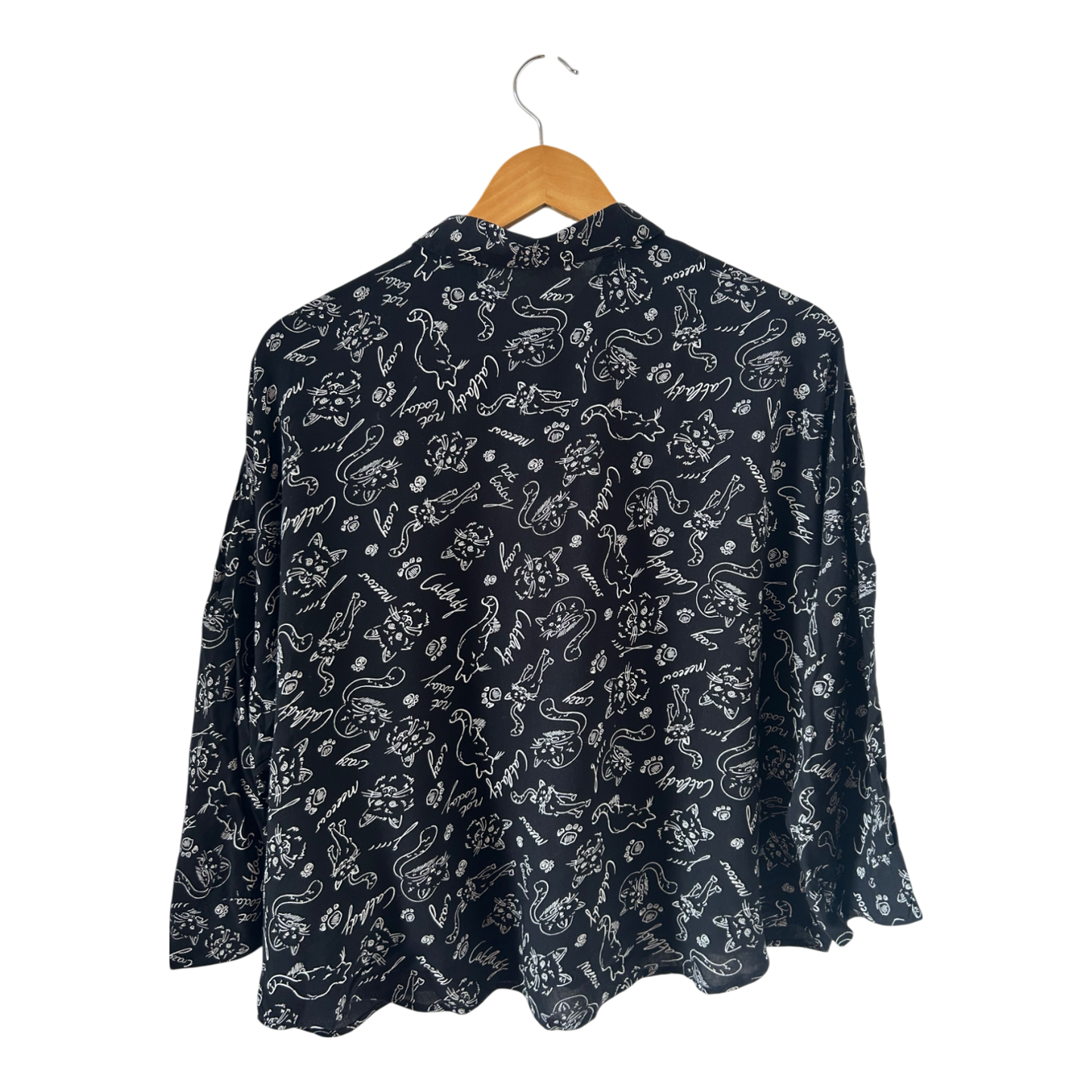 Clockhouse Bluse Katzenmuster Gr 38 Schwarz Weiß Viskose locker verspielt cute