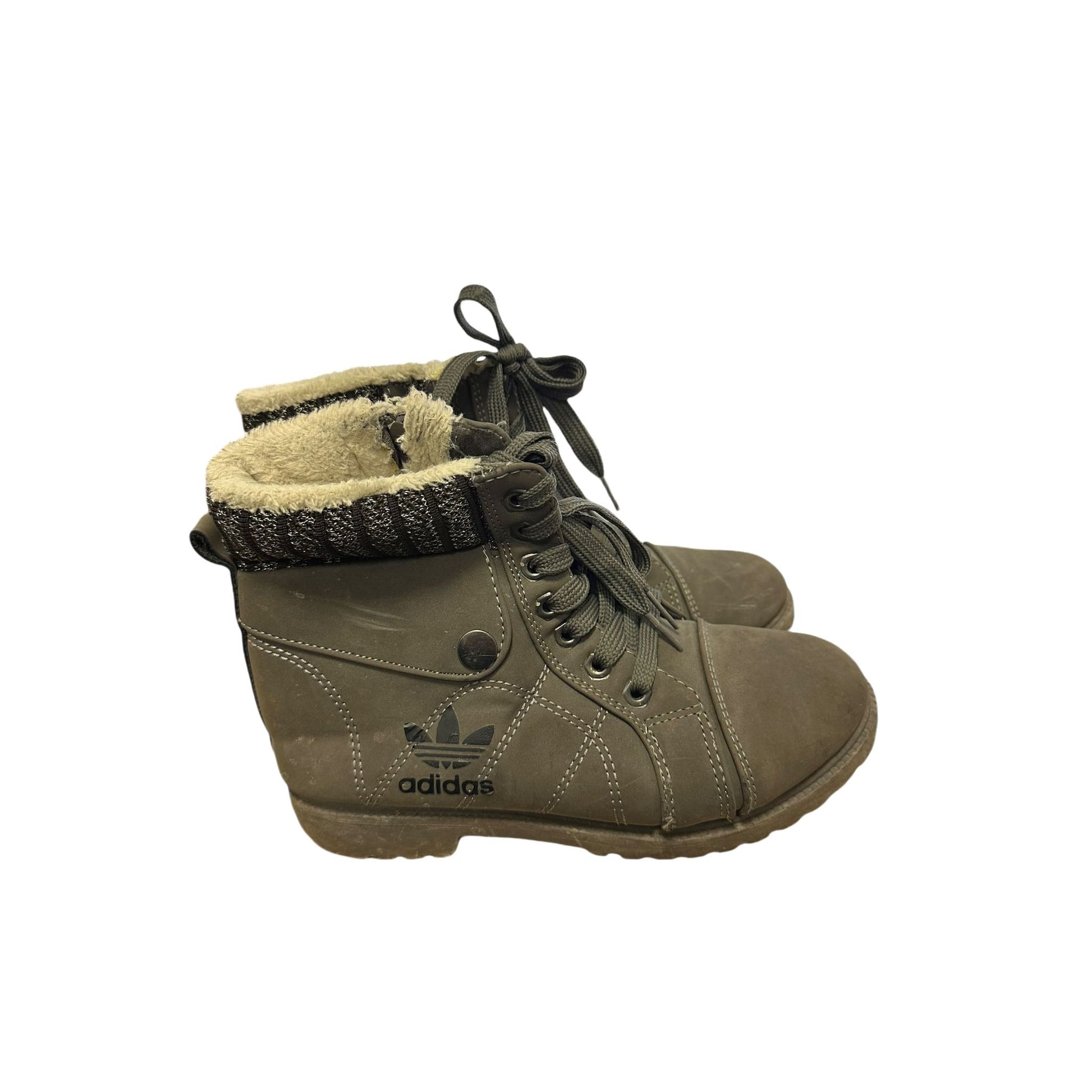 Adidas Damenstiefelette grau und gefüttert Gr. 37