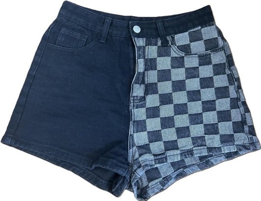 Shorts ROMWE Gr. S schwarz-grau gemustert