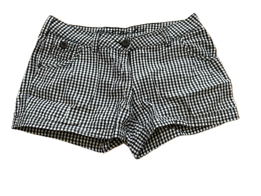 Here & There Shorts schwarz-weiß kariert Gr. 158