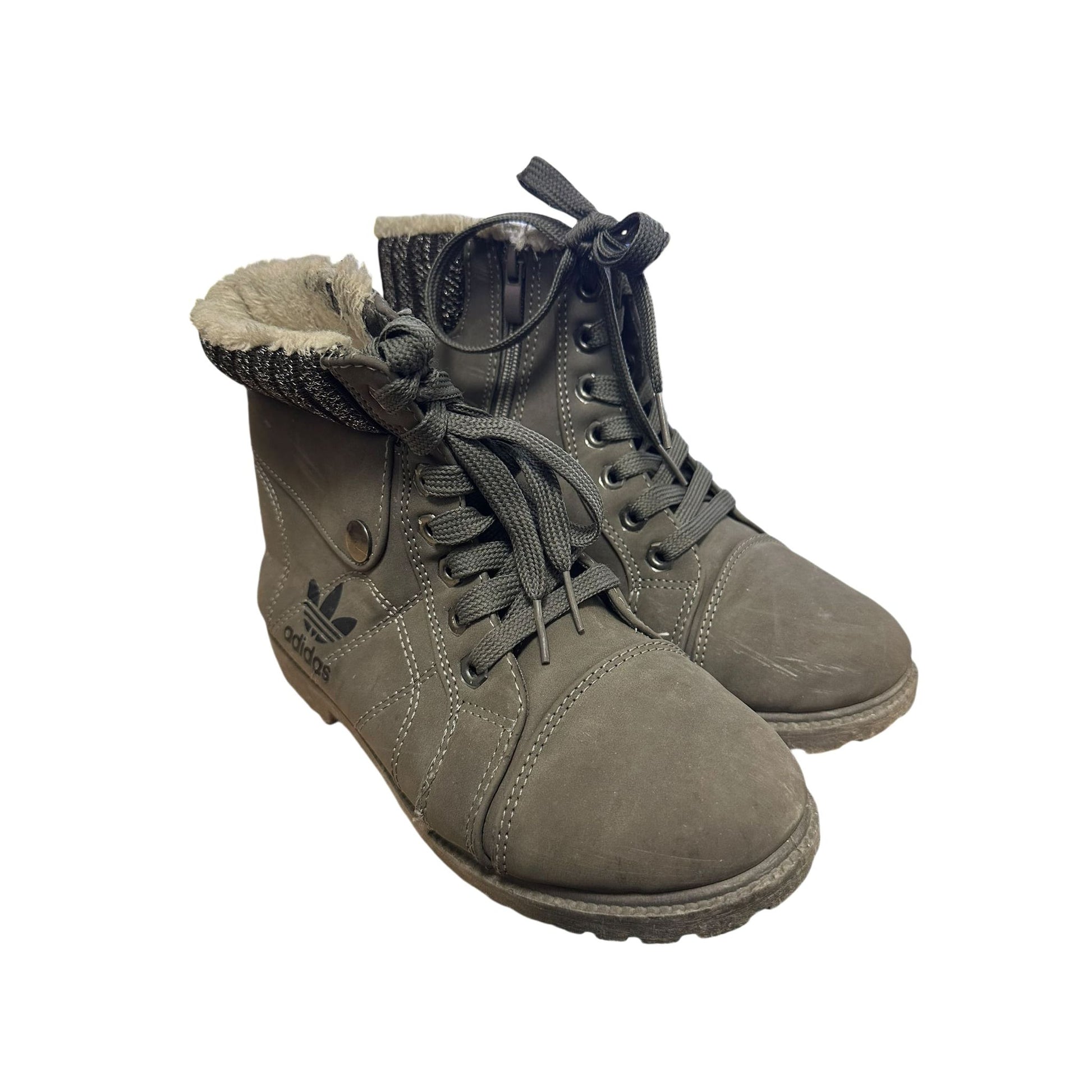 Adidas Damenstiefelette grau und gefüttert Gr. 37
