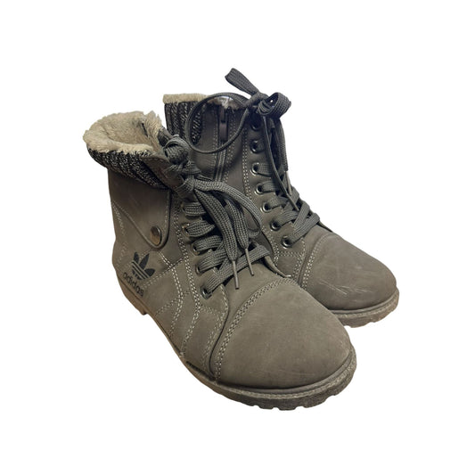 Adidas Damenstiefelette grau und gefüttert Gr. 37