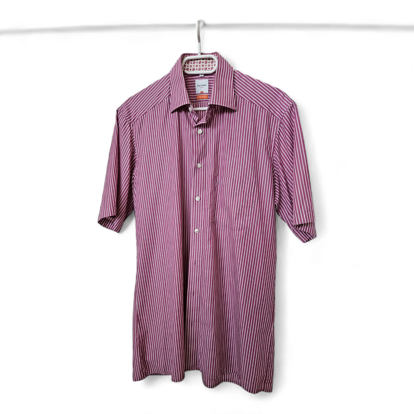 OLYMP Luxor, slim line, Kurzarmhemd, Größe 39/M, schönes Rot, weiß gestreift