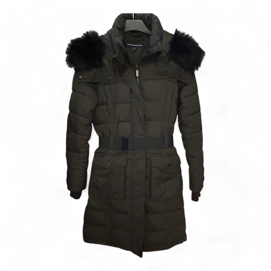 French Connection Damenmantel Gr. XS – Schwarz, tailliert, mit Kunstfellkapuze