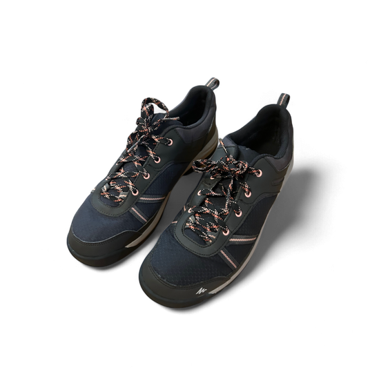 QUECHUA Schnürschuhe Wandern grau wasserfest Damen Gr. 41