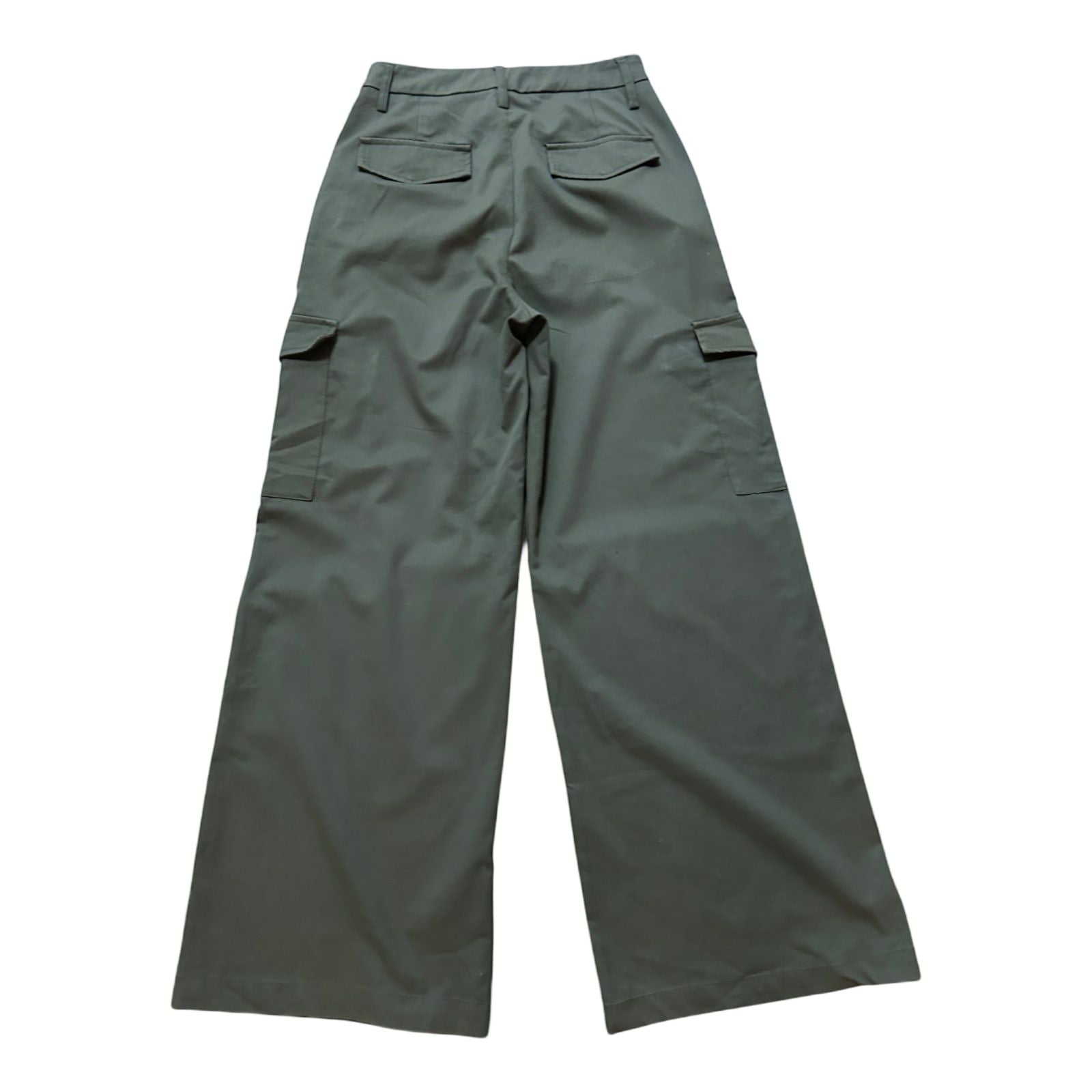 Bershka Damen Cargo-Hose Khaki weites Bein Größe 38
