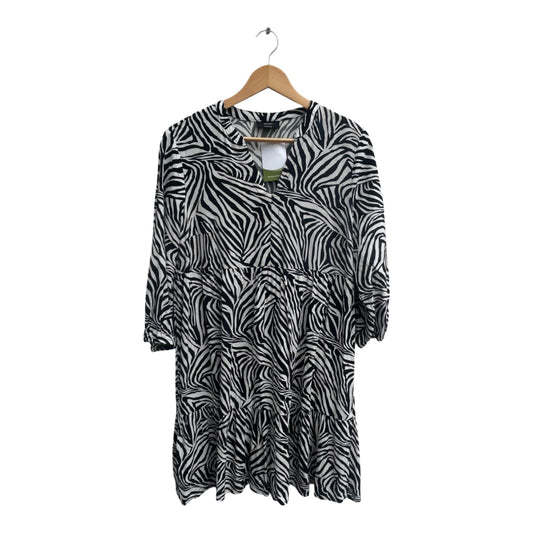 Yessica Kleid Damen Dress Damenkleid Gr 42 Schwarz Weiß Zebra Muster Viskose