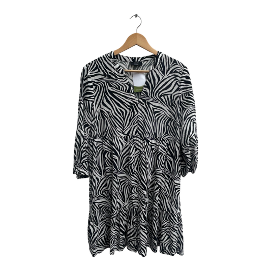 Yessica Kleid Damen Dress Damenkleid Gr 42 Schwarz Weiß Zebra Muster Viskose