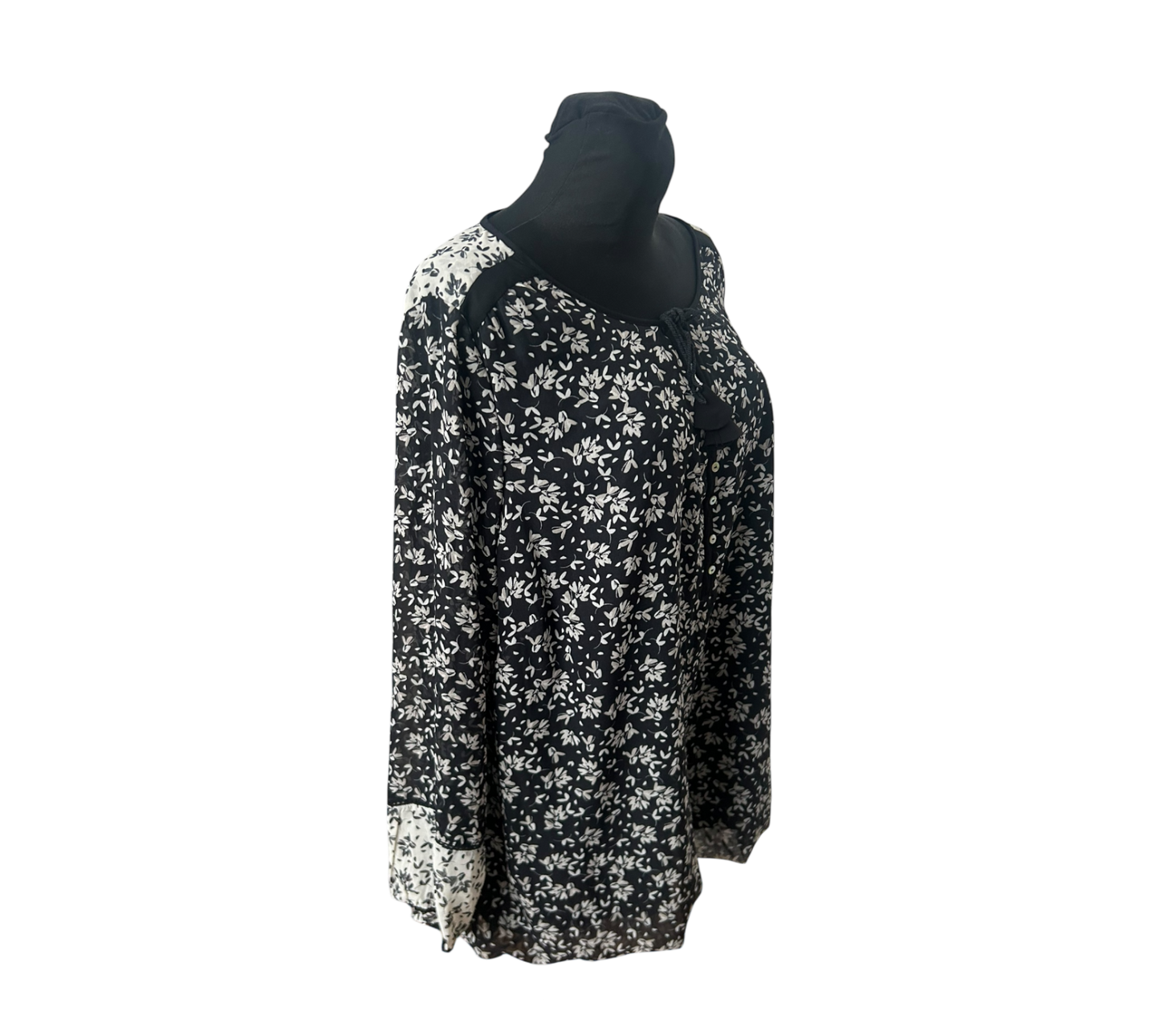 Yessica Damen Bluse Gr 52 Schwarz Weiß Blumen Langarm Viskose Look Elegant