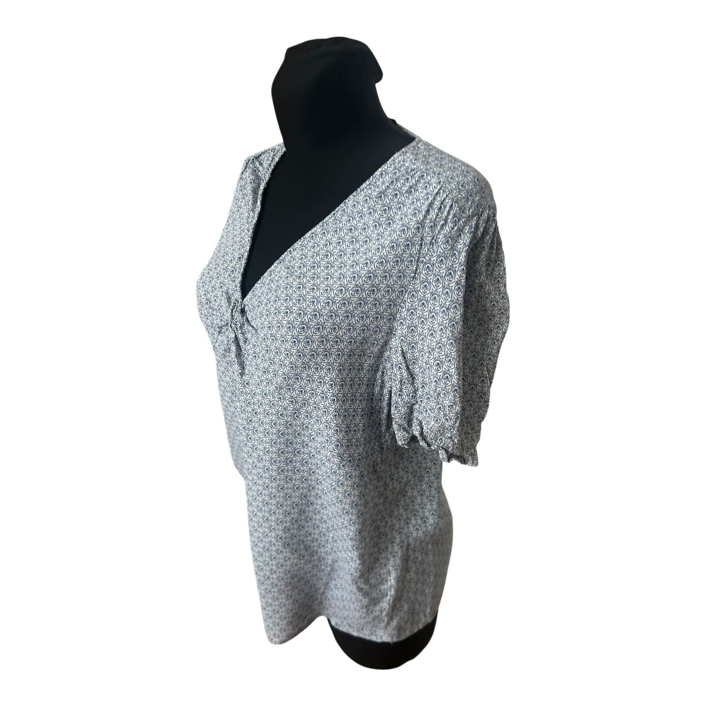 Yessica Damen Bluse Größe 42 Blau Weiß Muster Kurzarm Sommer Viskose Casual