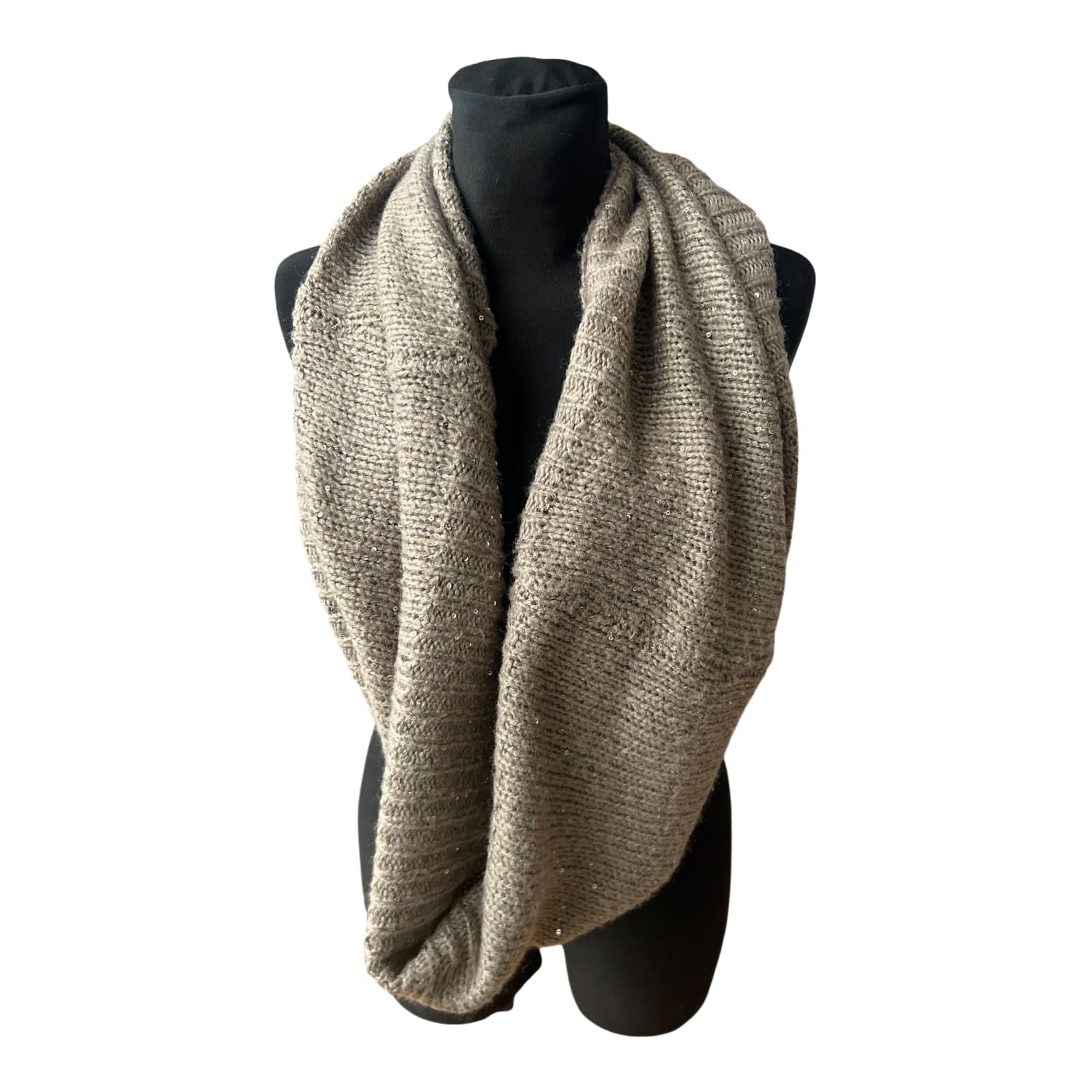 Sehr breiter Damen Loop Schal gestrickt weich mit Pailletten Herbst Winter
