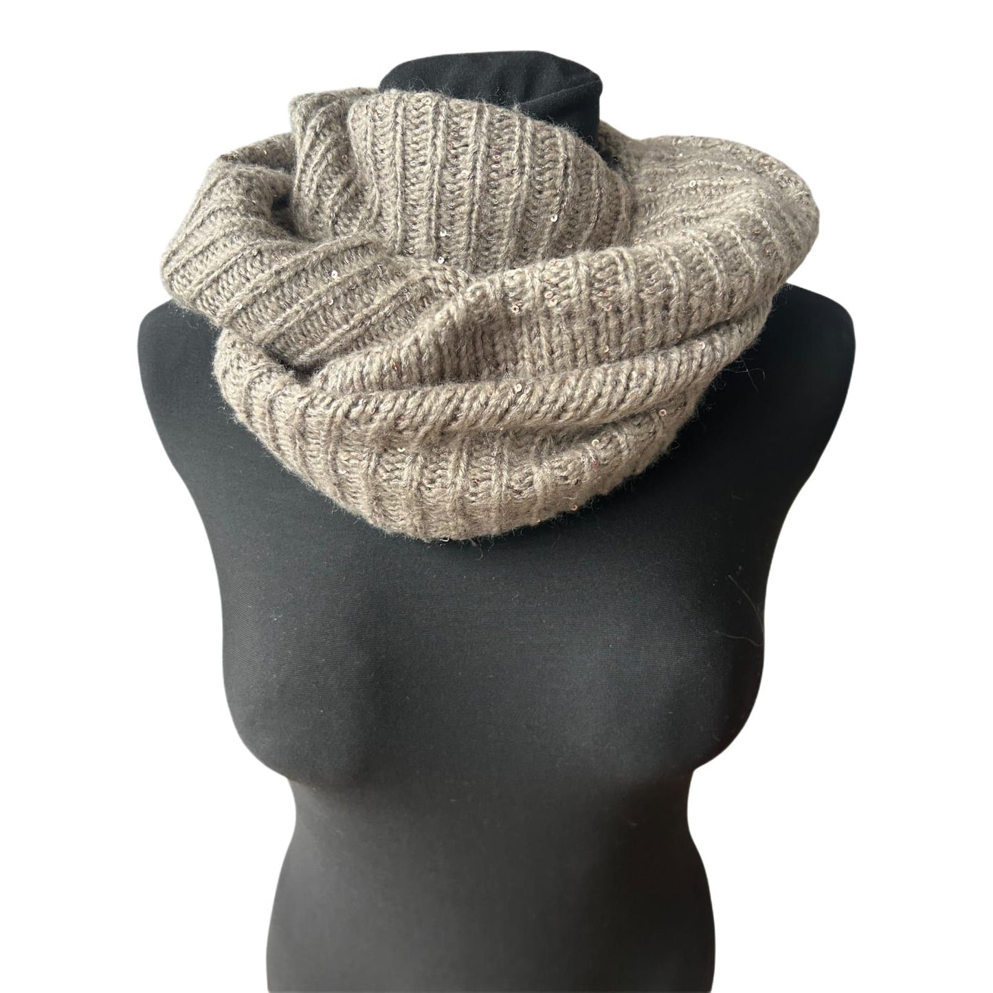 Sehr breiter Damen Loop Schal gestrickt weich mit Pailletten Herbst Winter