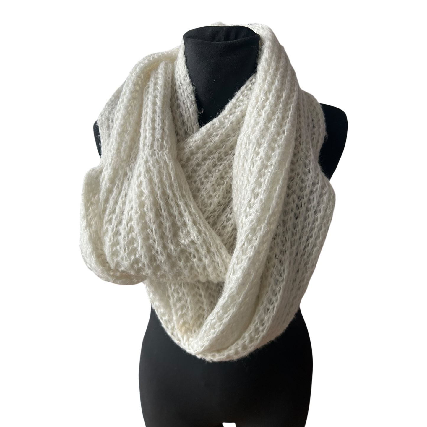 Schöner Damen Loop Schal beige grob gestrickt weich Herbst Winter