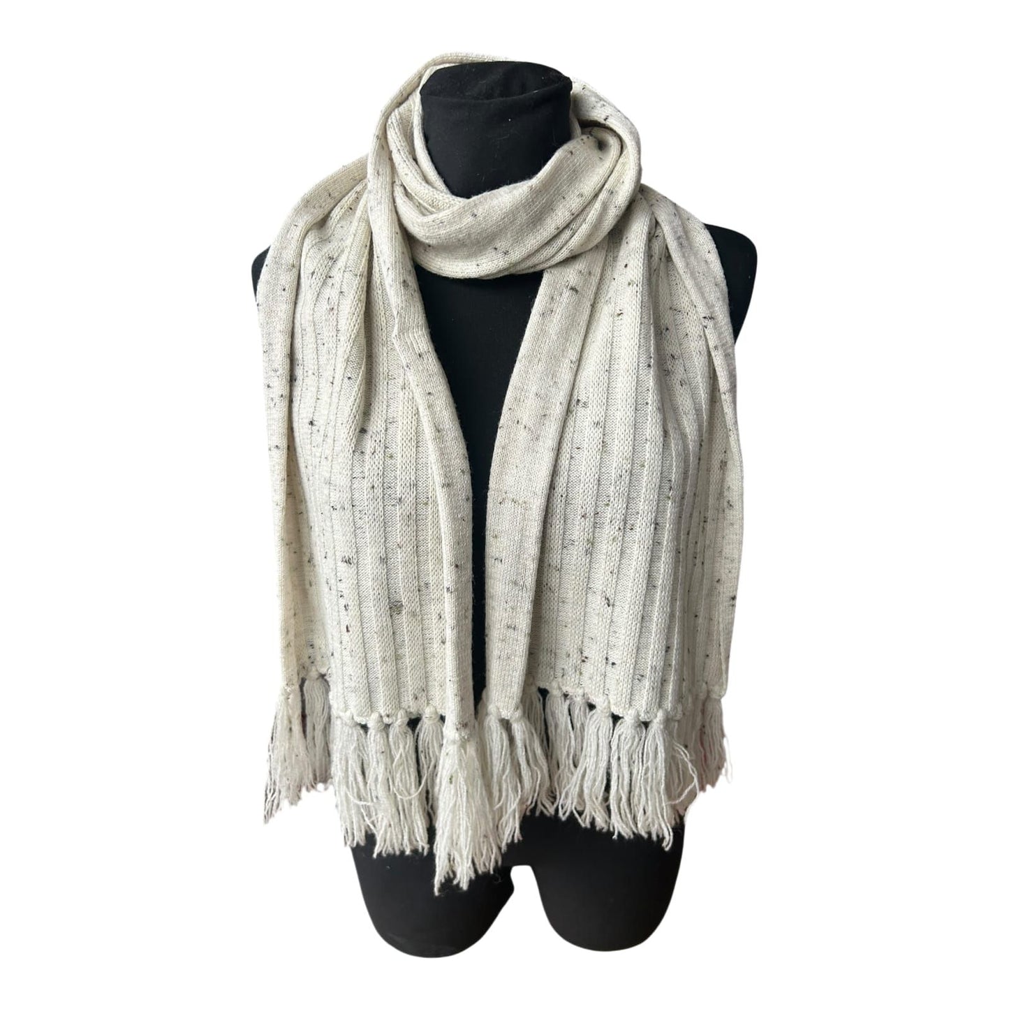 Damen Schal weich beige wollig mit Fransen gestrickt klassisch Herbst Winter