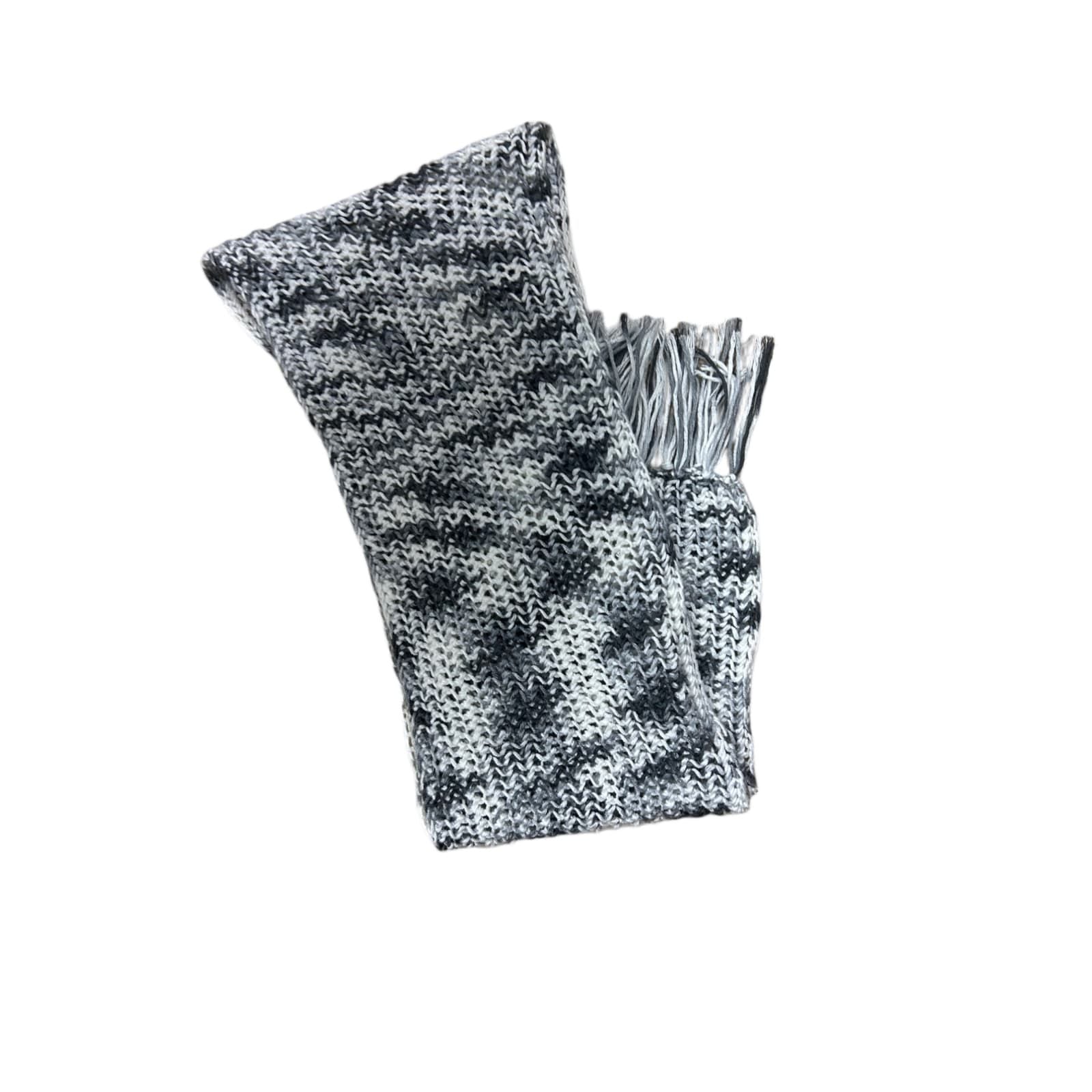 🧣 Pure Panda Schal Schwarz-Weiß 140x20 cm – Fransenlook 🧣