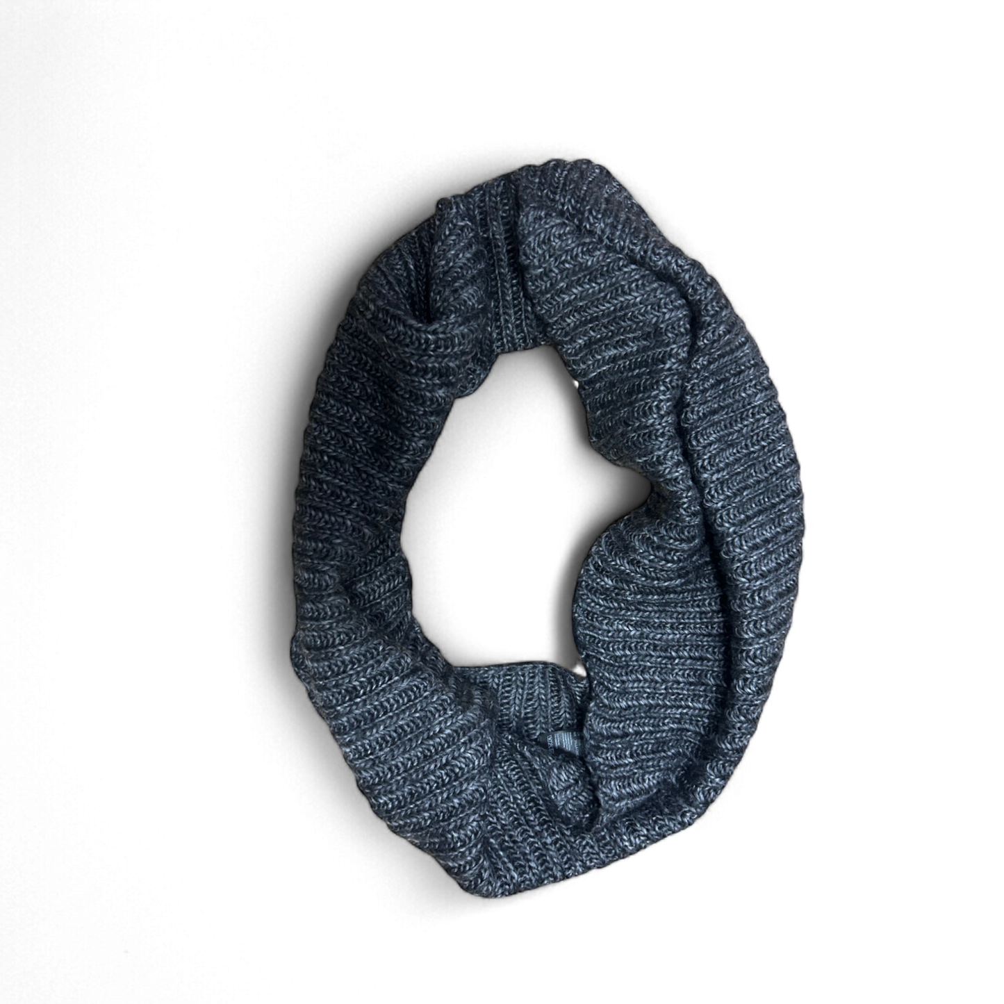 🧣 H&M Loop Schal Grau 70x30 cm – Used Excellent – Weich & Warm 🧣