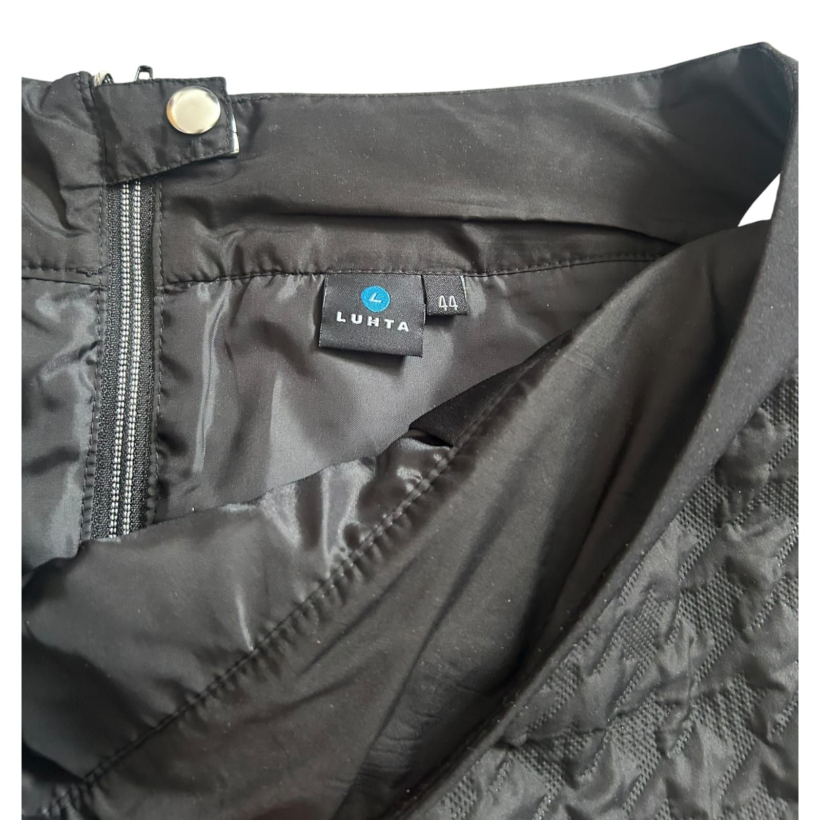 Luhta Rock Damen Gr 44 Schwarz Midi Stepp Optik Reißverschluss Sportlich