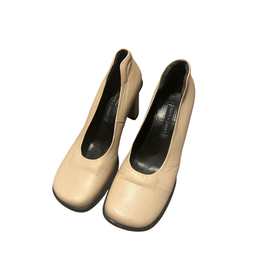 ✨ Janet & Janet Pumps Gr. 37 – Echtleder Nude – Neu 🇮🇹
