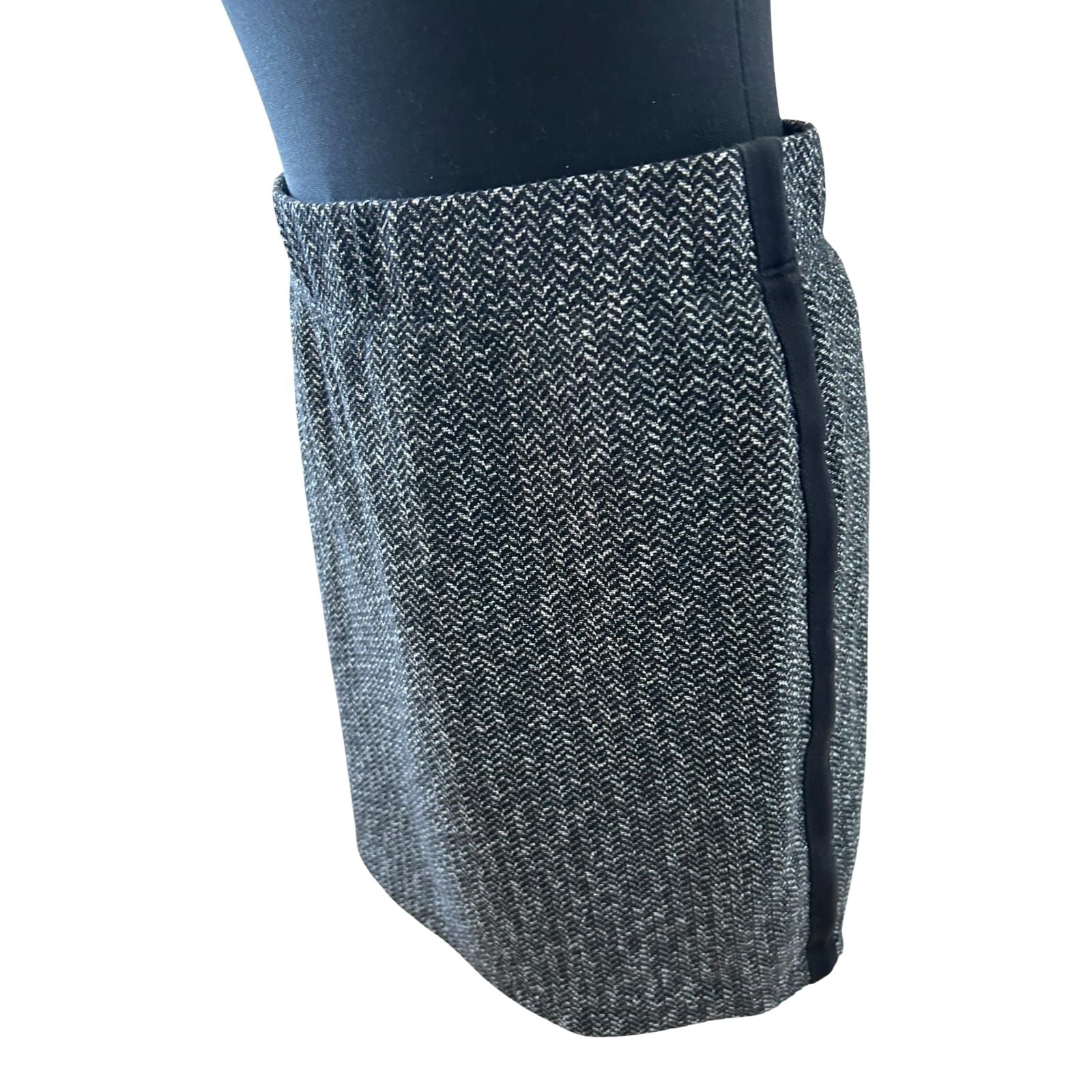 Comma Rock Damen Gr 40 Schwarz Grau Fischgrät Stretch Gummibund Midi