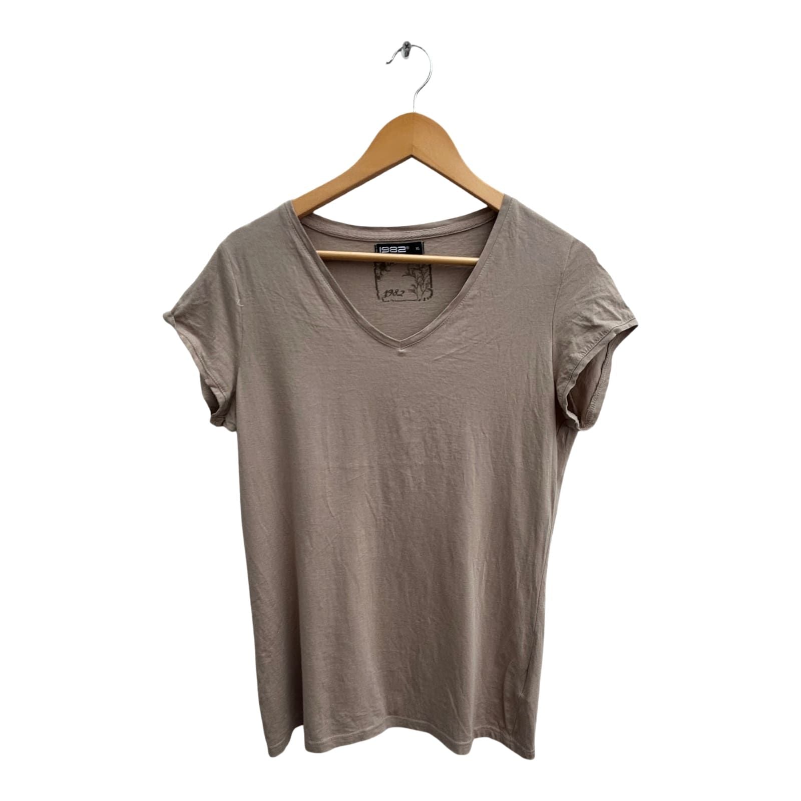 1982 Shirt Damen Gr XL Beige Baumwolle Kurzarm V-Ausschnitt Basic Casual