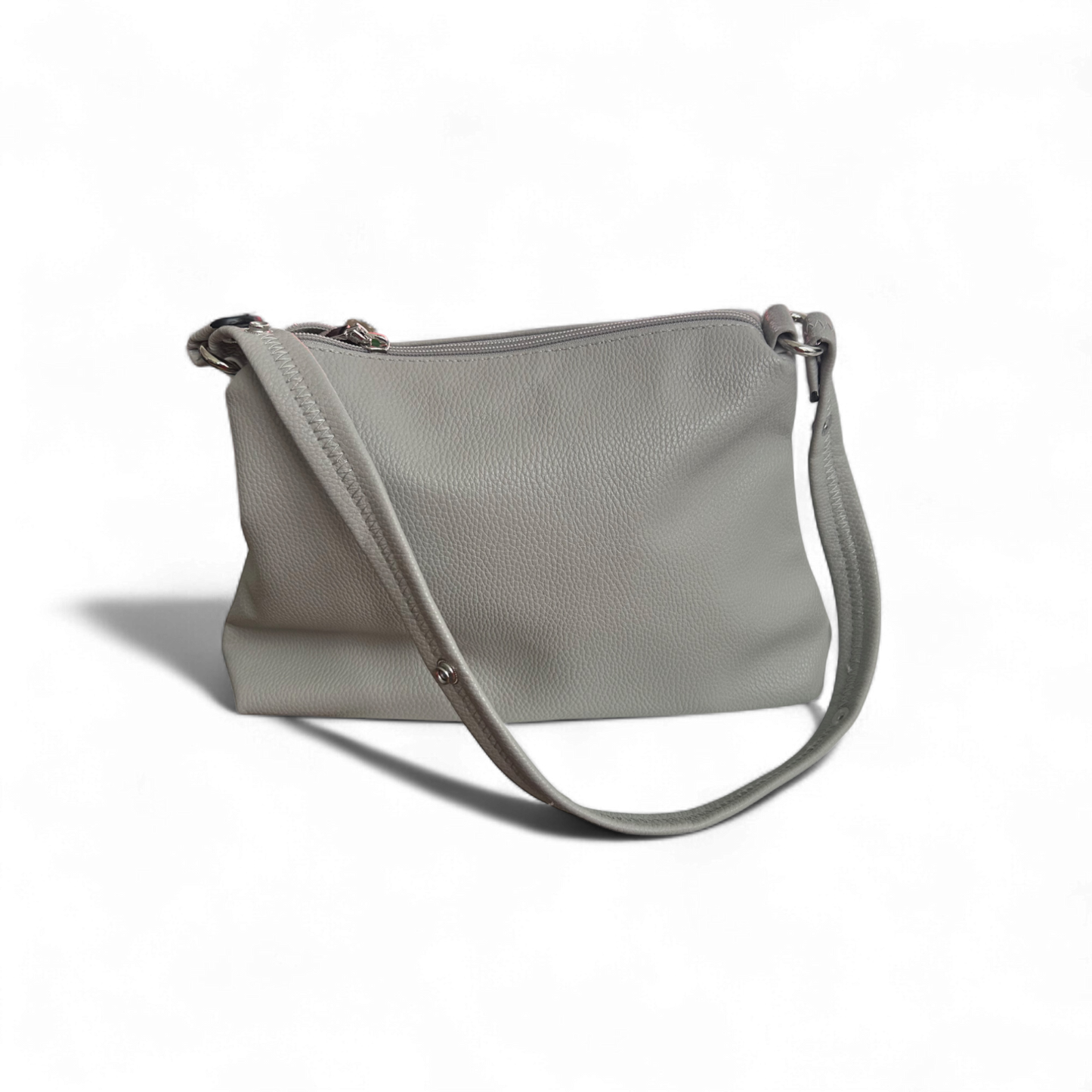 👜 New Look Schultertasche Hellgrau – Sehr guter Zustand 🤍✨