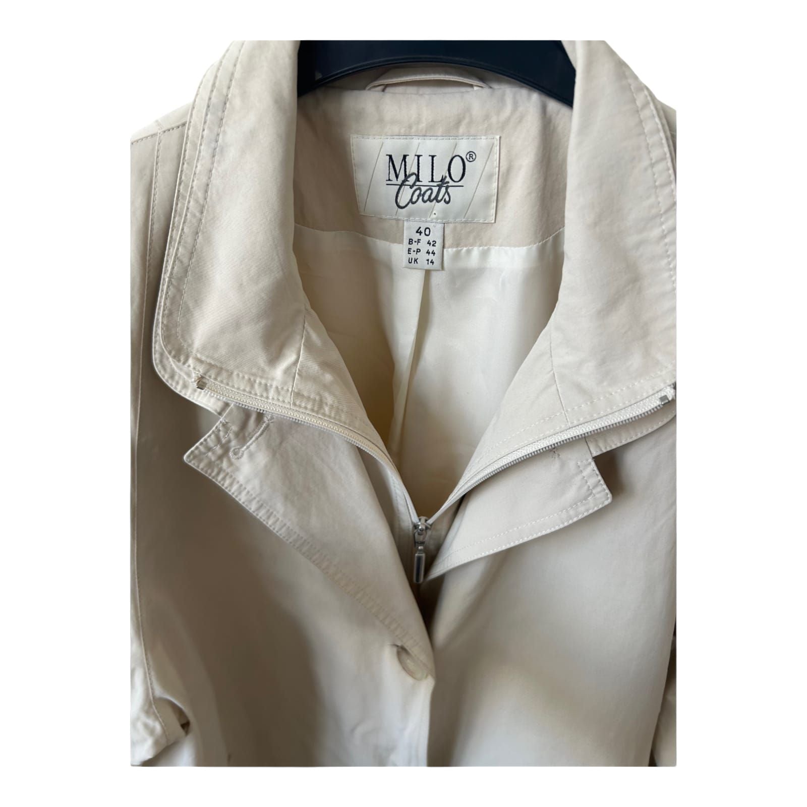 Milo Coats Trenchcoat Damen Gr 40 Beige Mantel Wasserabweisend Schulterpolster Elegant