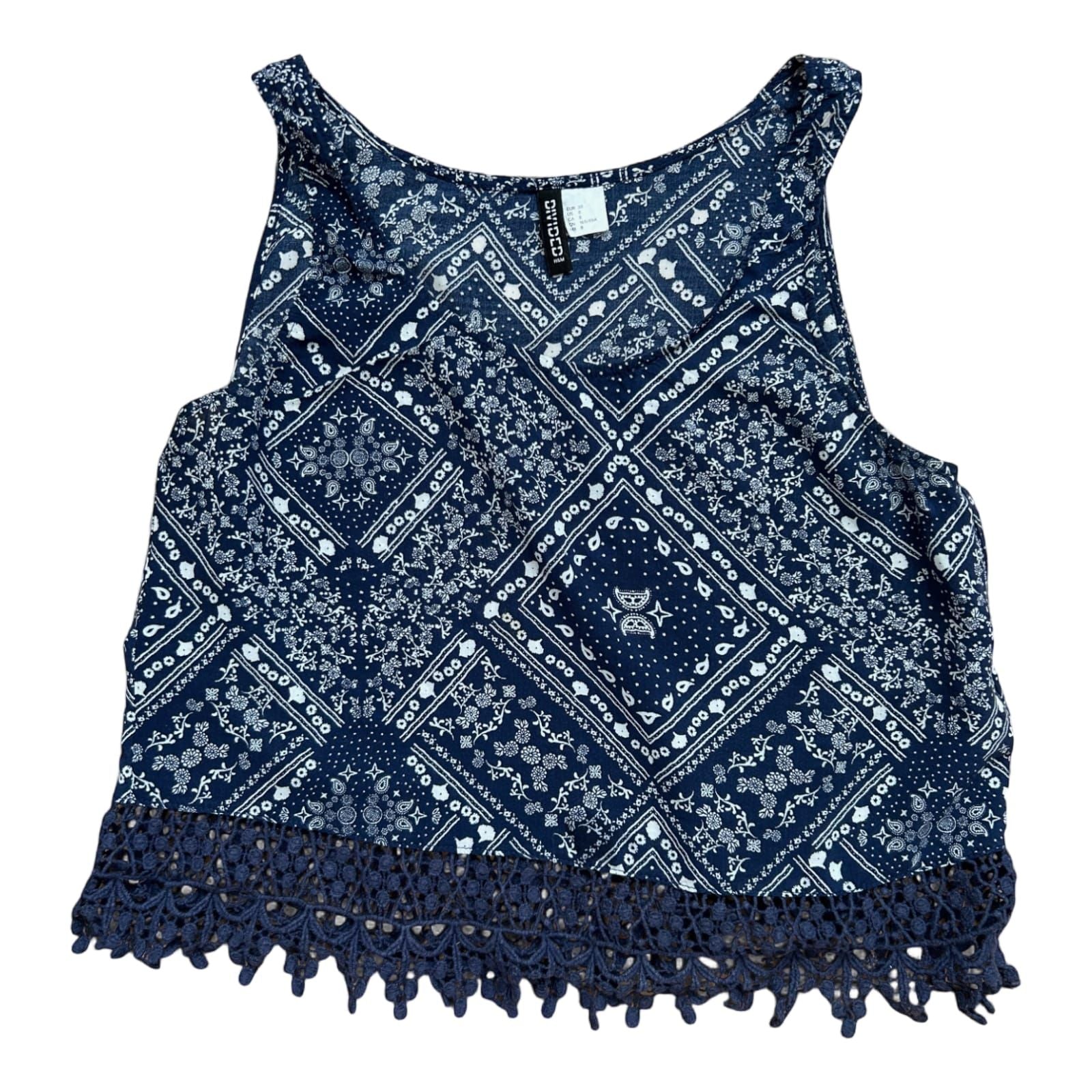 Divided Damen Top 38 Ethno Muster Spitzensaum ärmellos Sommer Viskose Bluse
