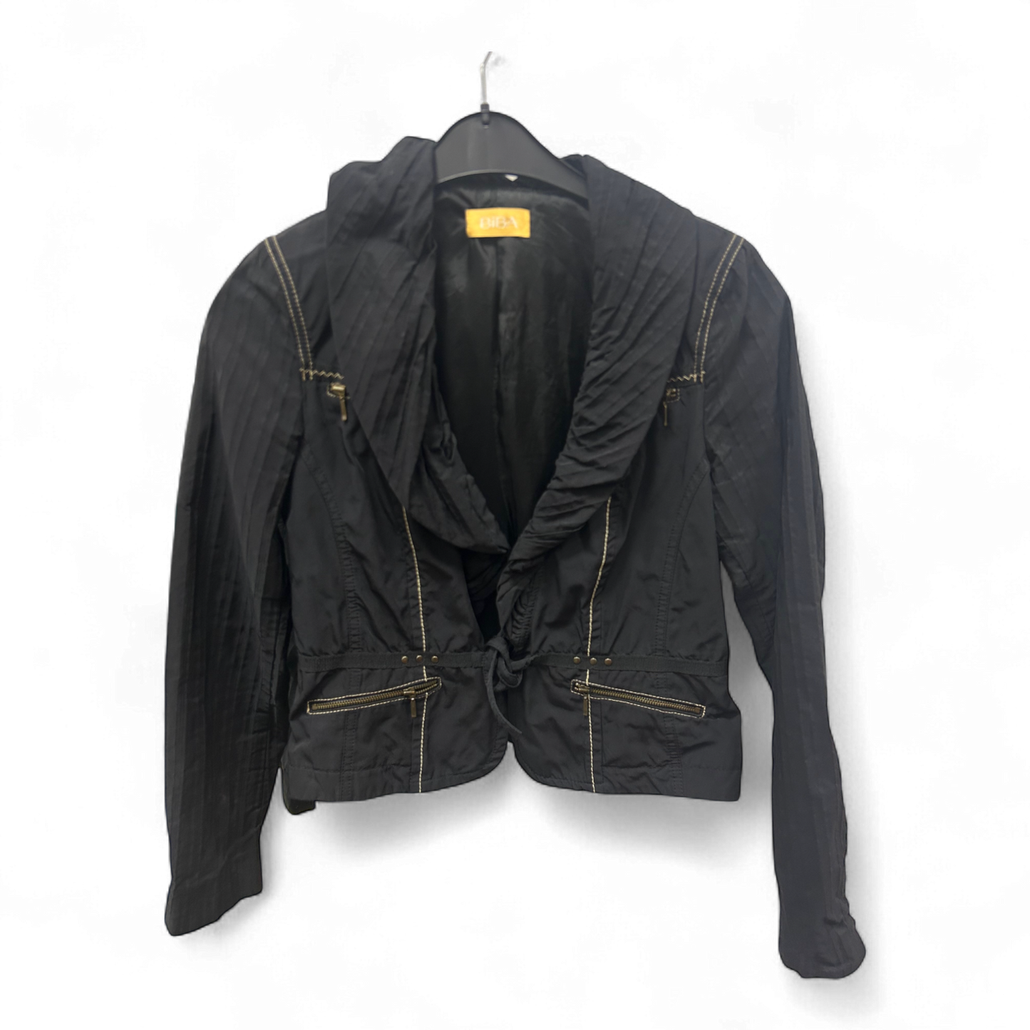 Biba Jacke Schwarz Gr 38 Raffung Ziernähte Kurzjacke Elegant Trendy