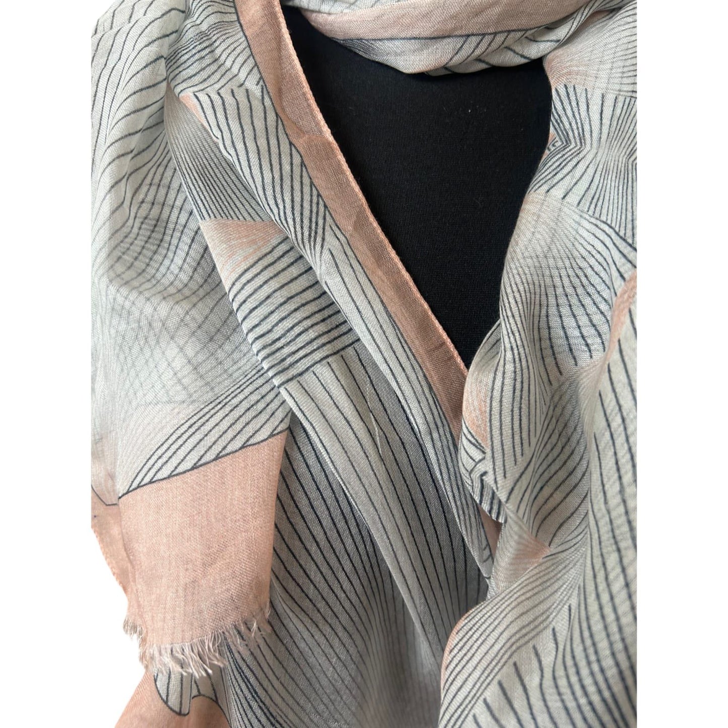 Marc Cain Sports Schal 200x60 cm Rosa Grau grafisch leicht Fransen