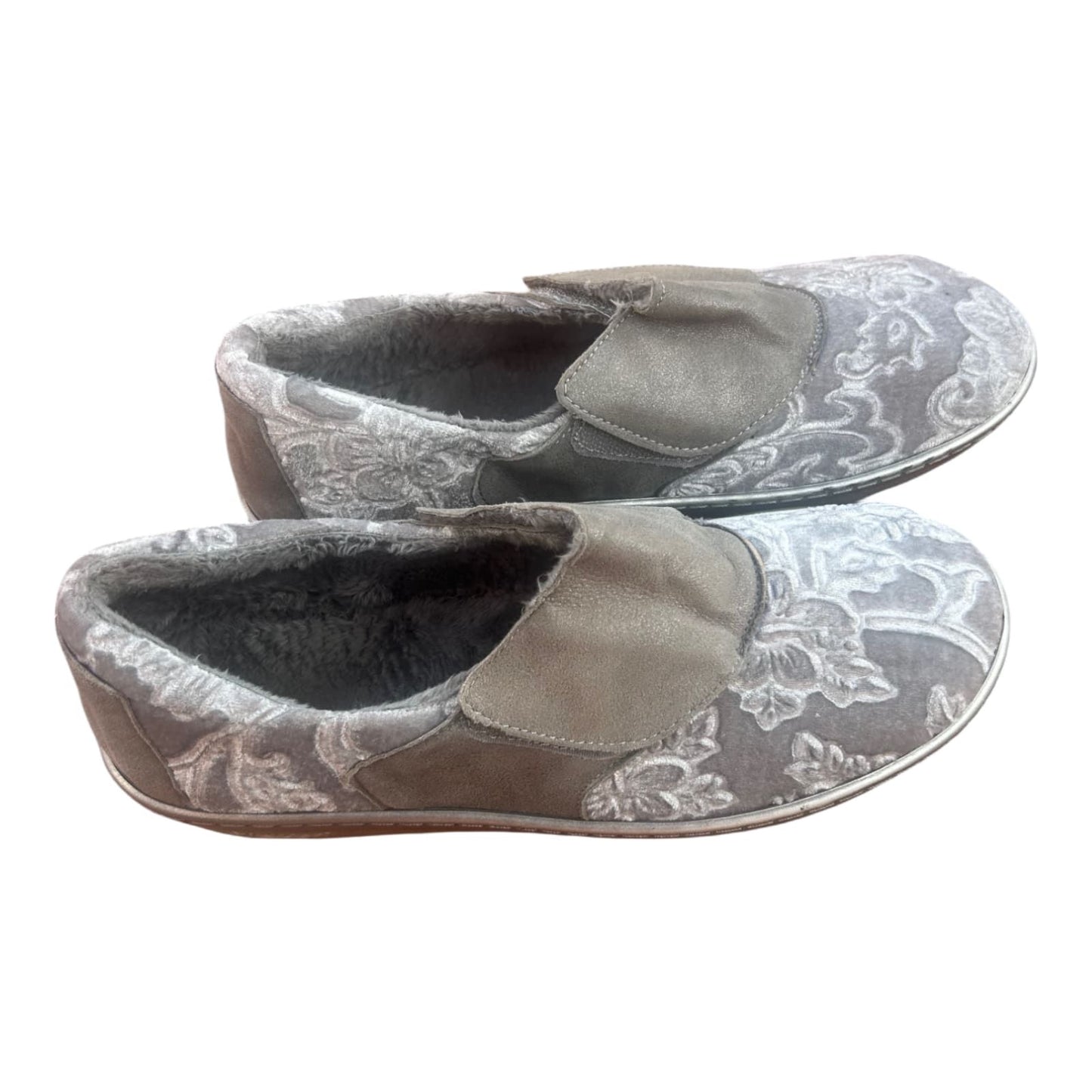 Warme Hausschuhe Gr. 42 grau floral mit Futter Vintage Look Filzoptik