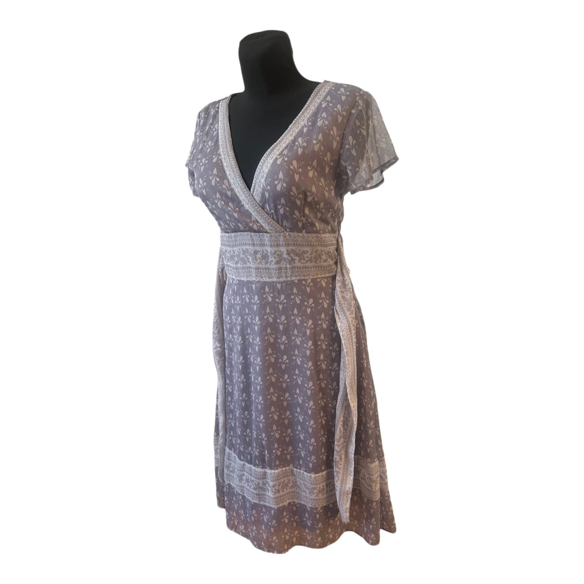Vero Moda Wickelkleid Gr. 40 Grau Beige Creme Sommerkleid Bindegürtel