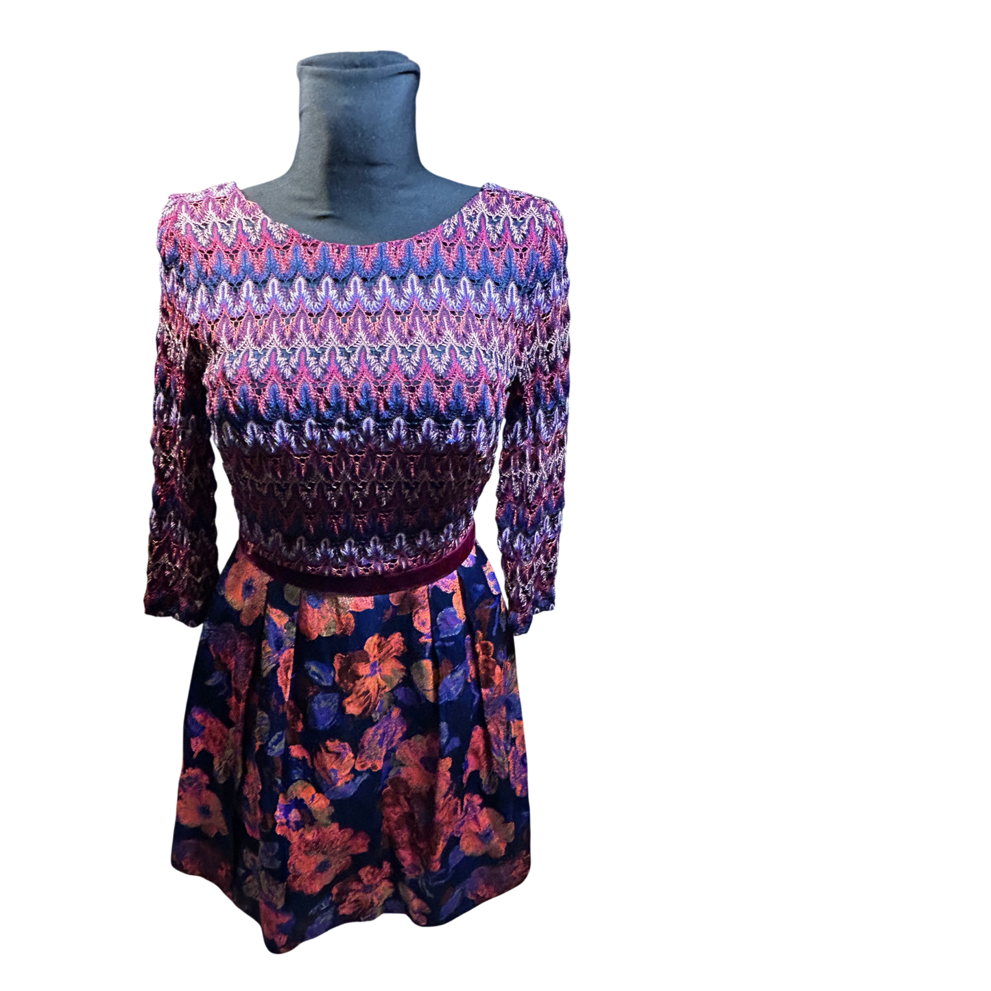 Young Couture Kleid Damen Gr 38 Elegant Langarm Blumen Muster Festlich