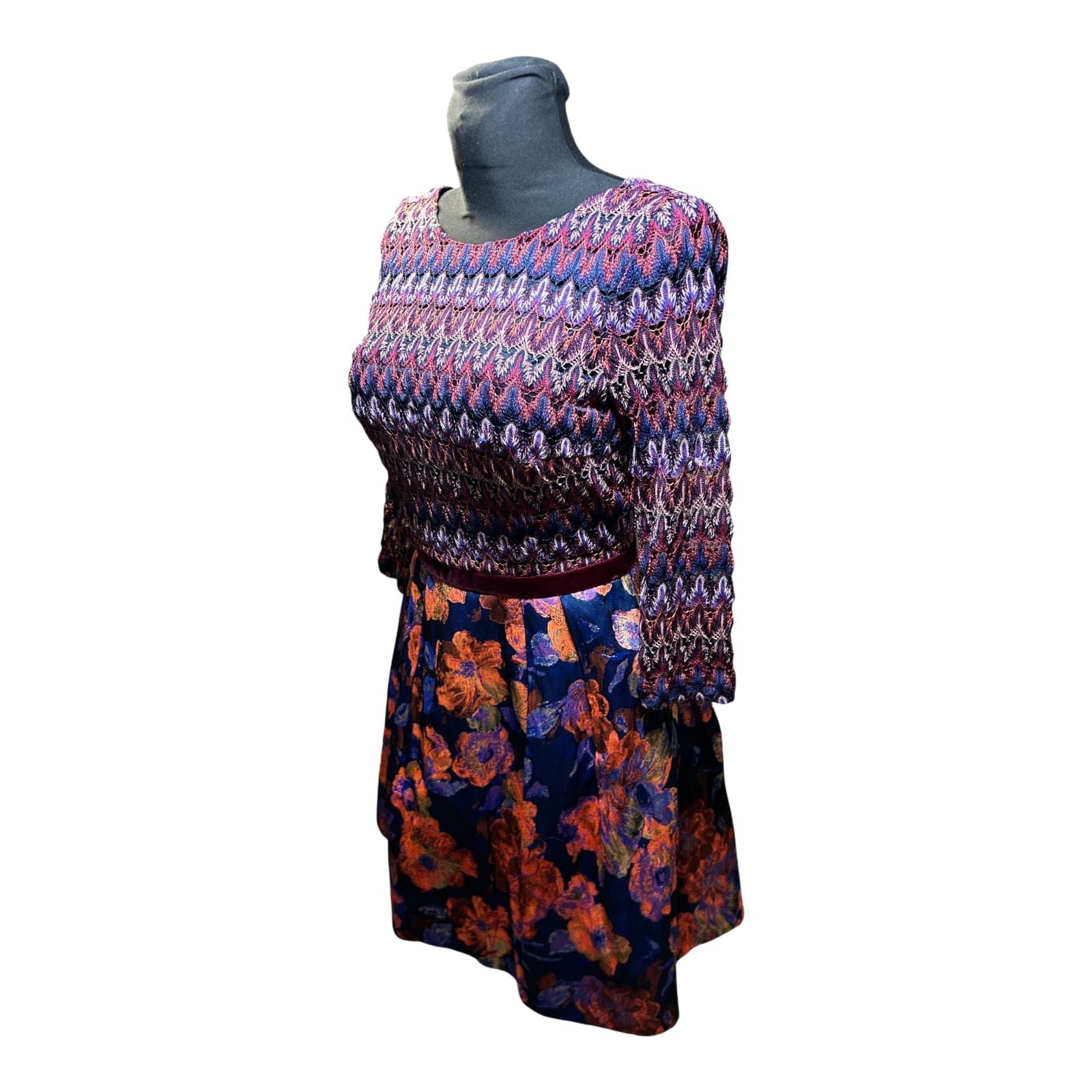 Young Couture Kleid Damen Gr 38 Elegant Langarm Blumen Muster Festlich