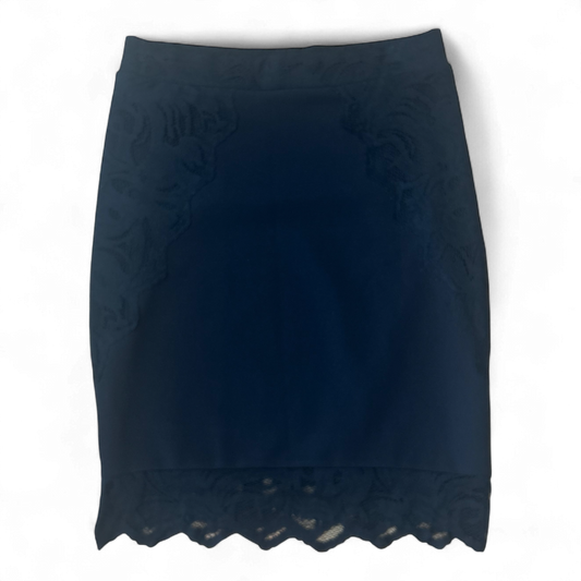 H&M Rock Gr 40 Schwarz Spitze Elegant Stretch Futter Knielang Top Zustand