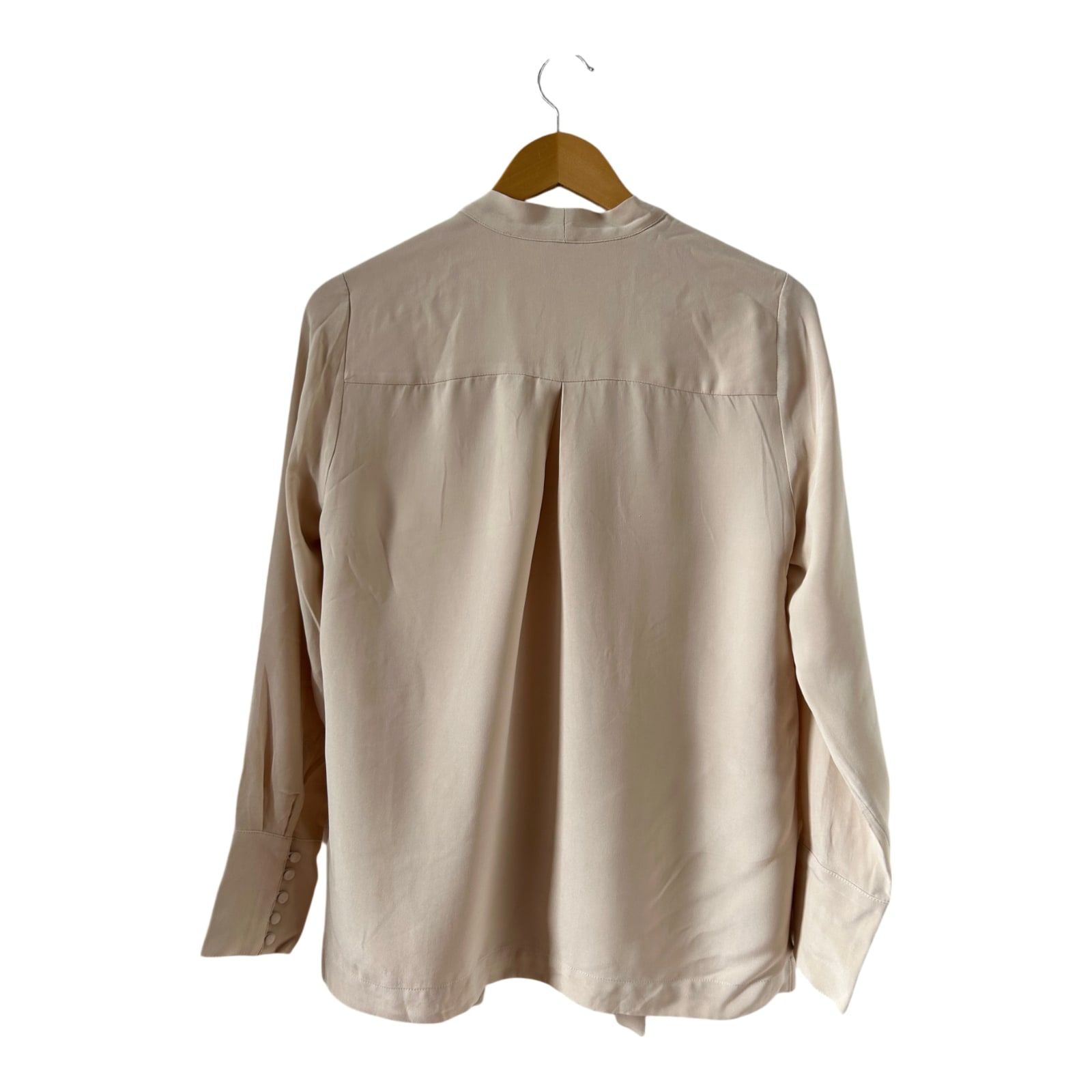 H&M Seidenbluse Beige Gr 40 V-Ausschnitt Knopfleiste elegant weich fließend