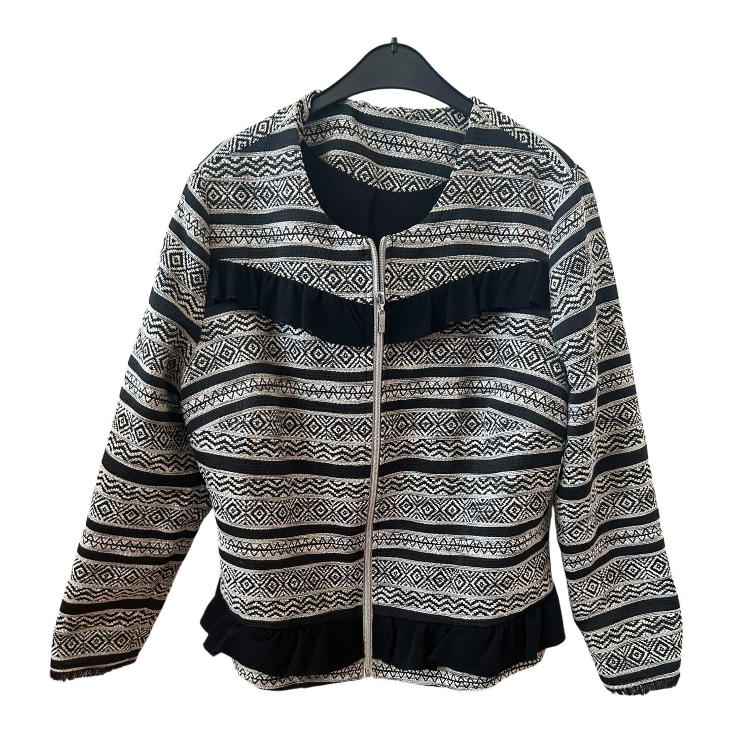 ✨ Pure Panda Jacke Gr. 48 – Ethno Chic mit Rüschen, ein echter Hingucker! ✨