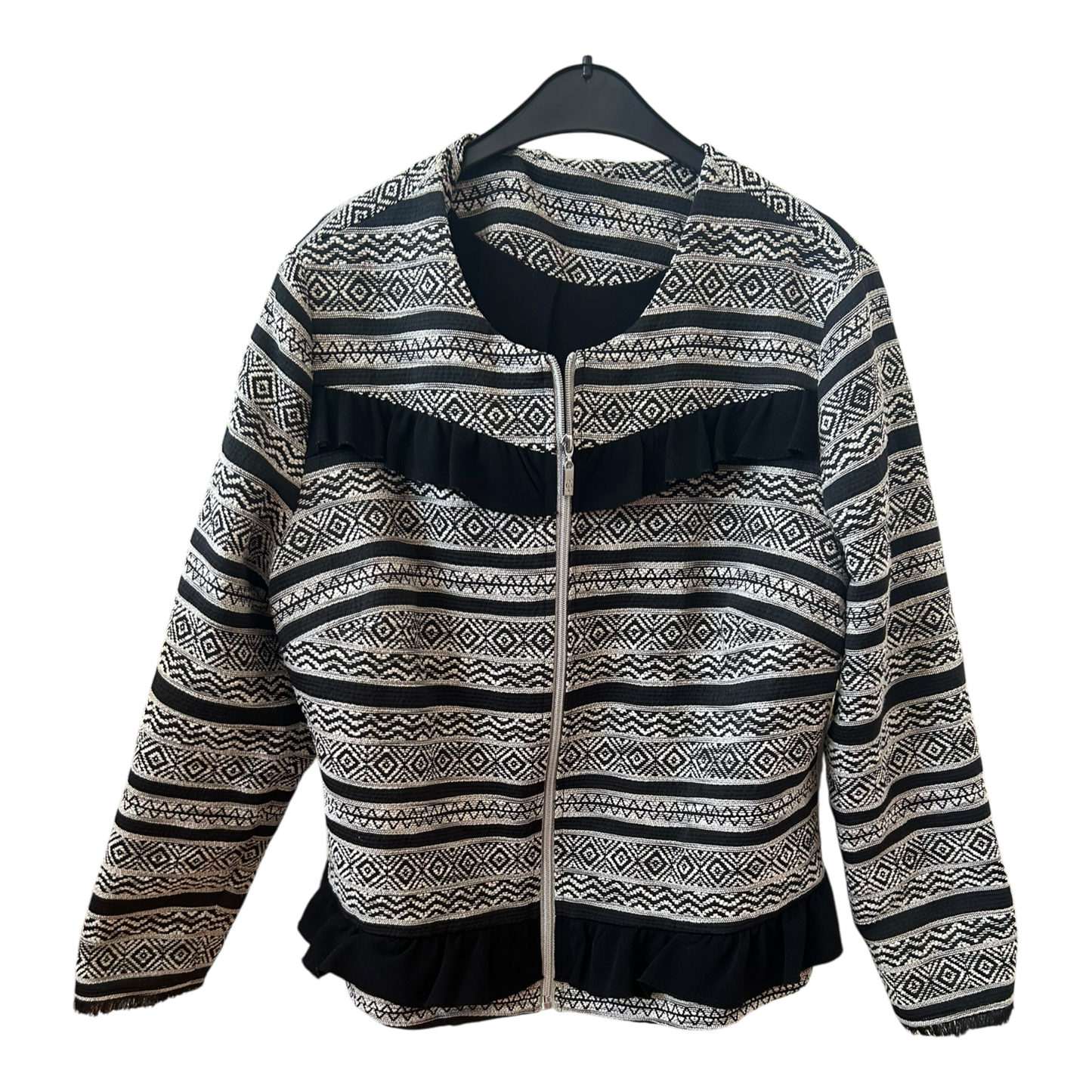 ✨ Pure Panda Jacke Gr. 48 – Ethno Chic mit Rüschen, ein echter Hingucker! ✨